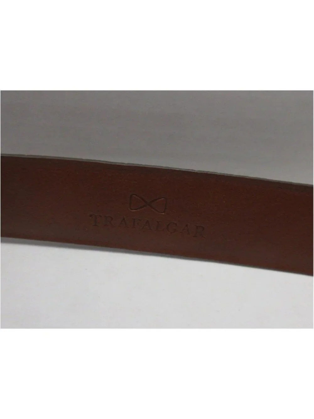 Trafalgar Belt 42 Tan Full Grain Leather Croc Embossed Classic NEW